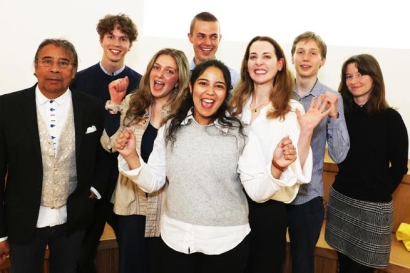 Emmanuelle Adams, George Kelk, David Ingham, Magnus Cameron, Yeva Kebabdjian, Laurent Voulzy, Marine Ganofsky and Stéléna Serhane at the Stella Prize ceremony