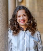 Photo of Hannah Scheithaeur