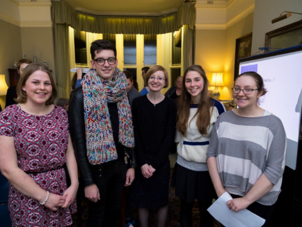 Undergraduates Reading Medieval French