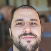 Vinicius Cherobino Brunette