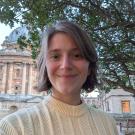 Anja Rekeszus standing in front of Radcliffe Camera smiling