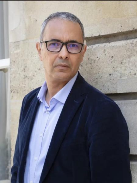Portrait photo of Kamel Daoud
