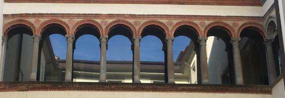 picture of Bergamo University building