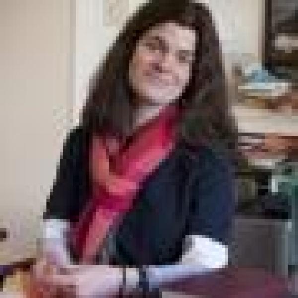 Small Caroline Warman
